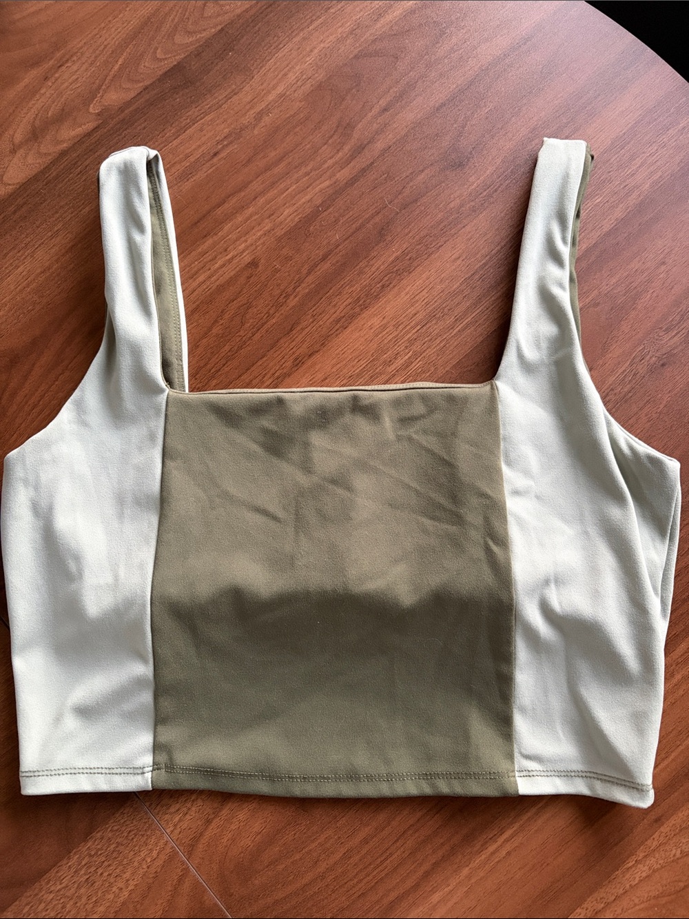 Sincerly Jules Olive & light blue Colorblock Square-Neck active bra